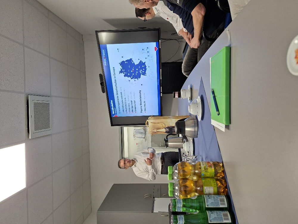 Obisk ekipe Fridro v logističnem centru Precitool